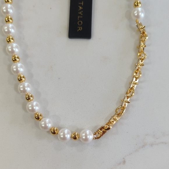 Ann Taylor Gold with Crystals and White Pearl Mixed Chain Necklace - Picture 2 of 8
